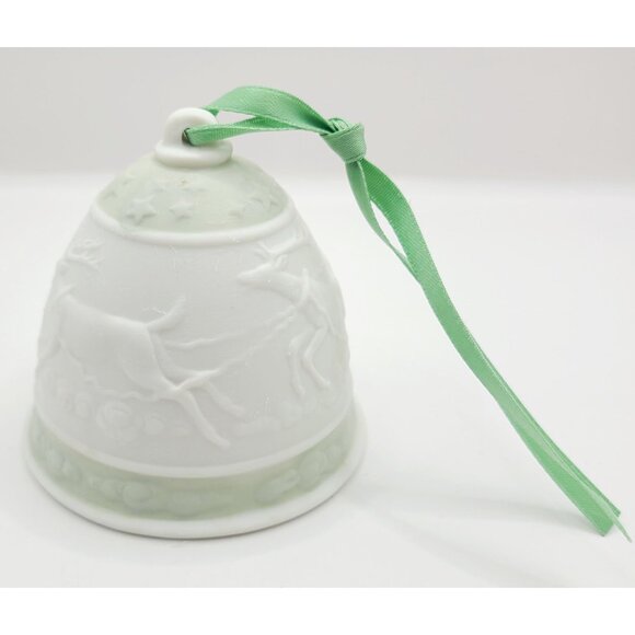 Lladro 1988 Porcelain Christmas Bell With Santa & Reindeer Motif White & Green - Picture 3 of 8